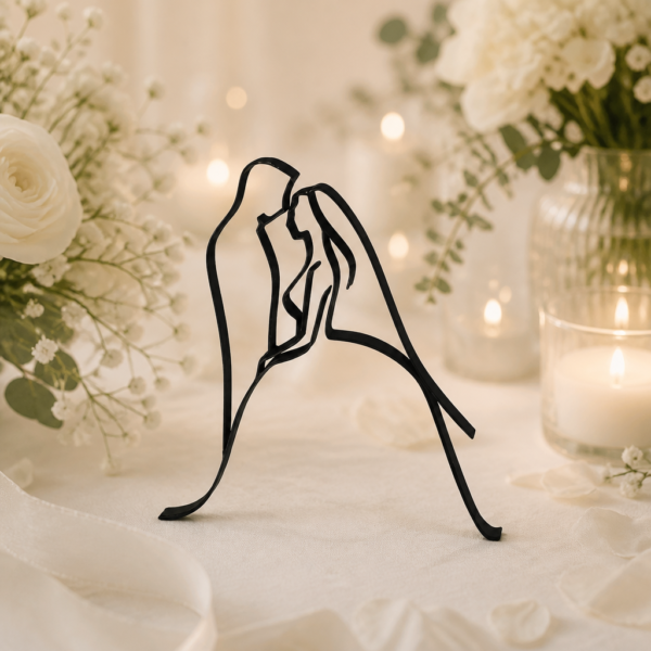 Decoración minimalista para bodas (manos entrelazadas)